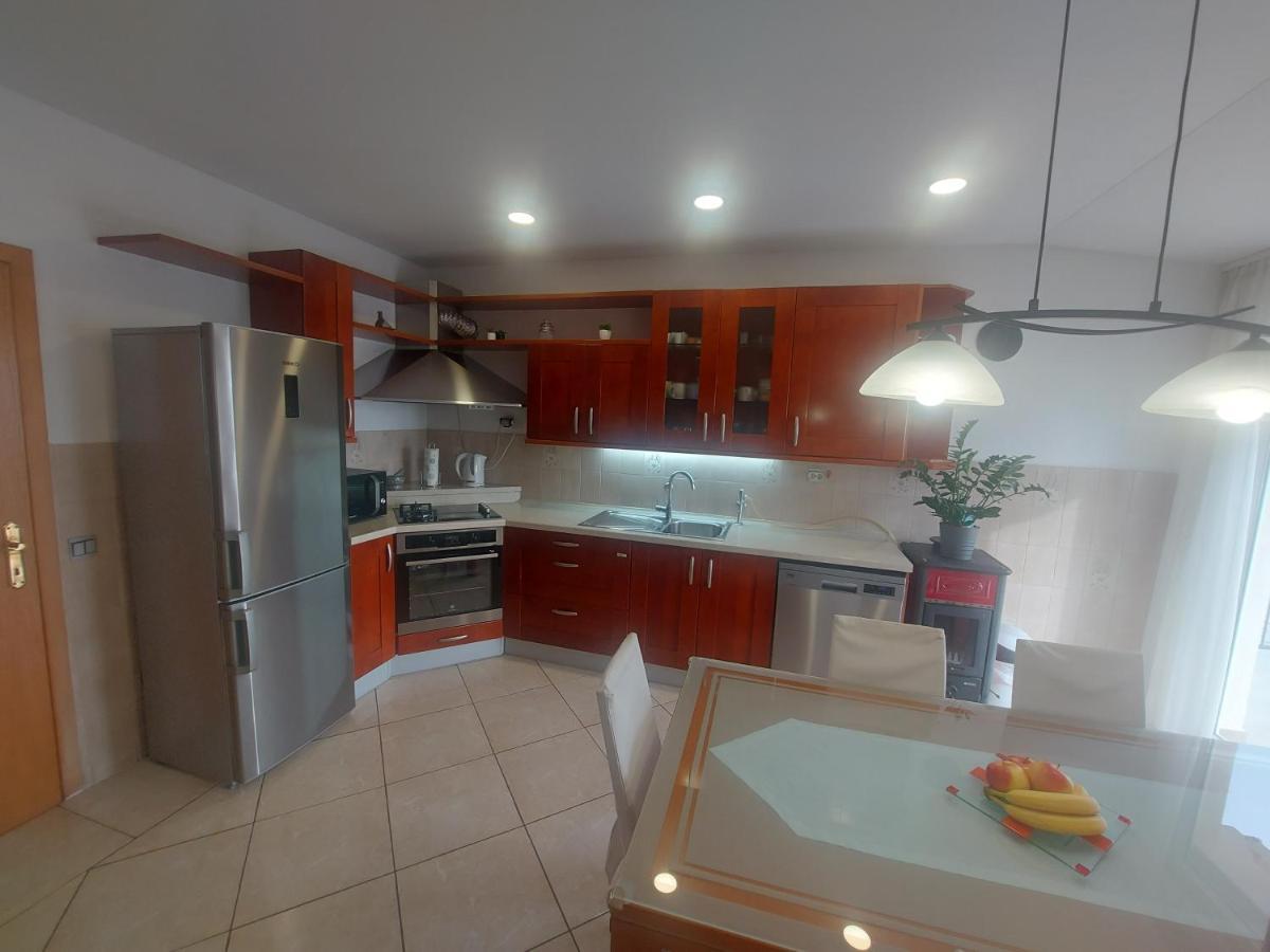 Apartman Mb Podstrana Buitenkant foto