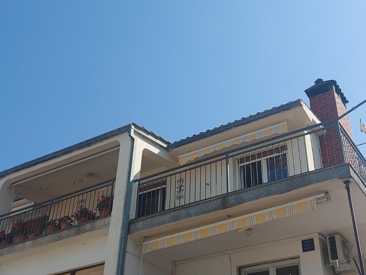 Apartman Mb Podstrana Buitenkant foto